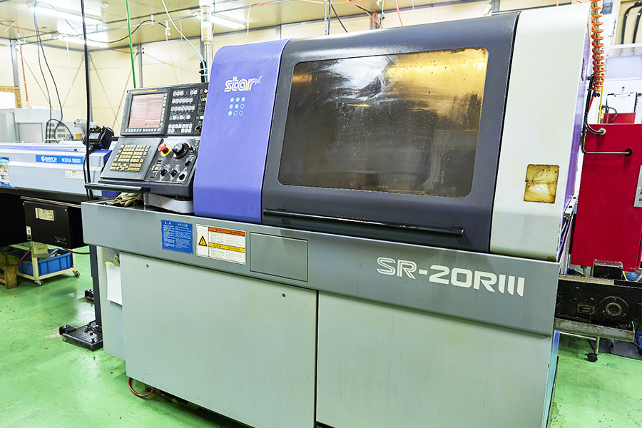 協新製作所　主要生産設備　スイス型NC複合自動盤　スター精密　SR20RⅢ